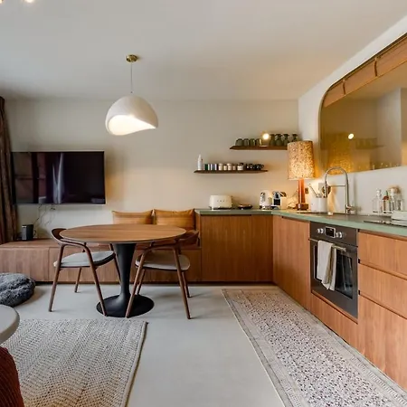 Apartment Center Design, Terrace & Within Walking Distance